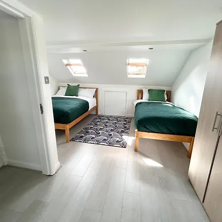 London Serviced Accommodation Near Tottenham Hotspurs Football Stadium Great For Contractors